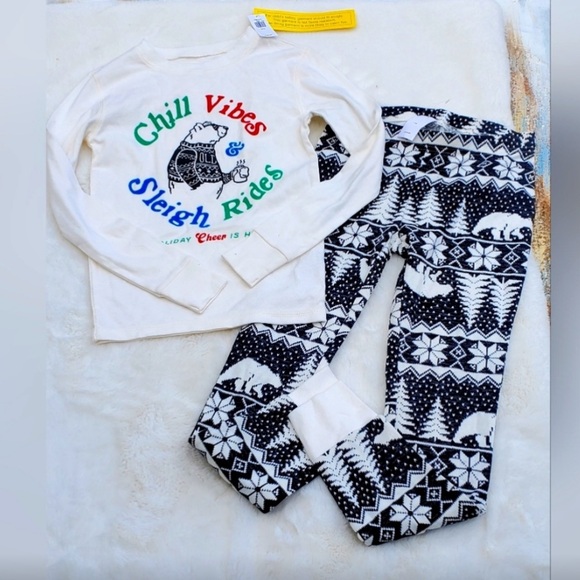 Old Navy Other - Brand new Christmas pjs